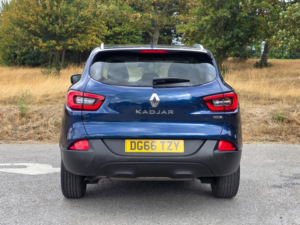 2016 Renault Kadjar 1.5 Dci Dynamique Nav SUV 5dr Diesel Manual Euro 6 (s/s) (110 Ps) in Blue — image 6
