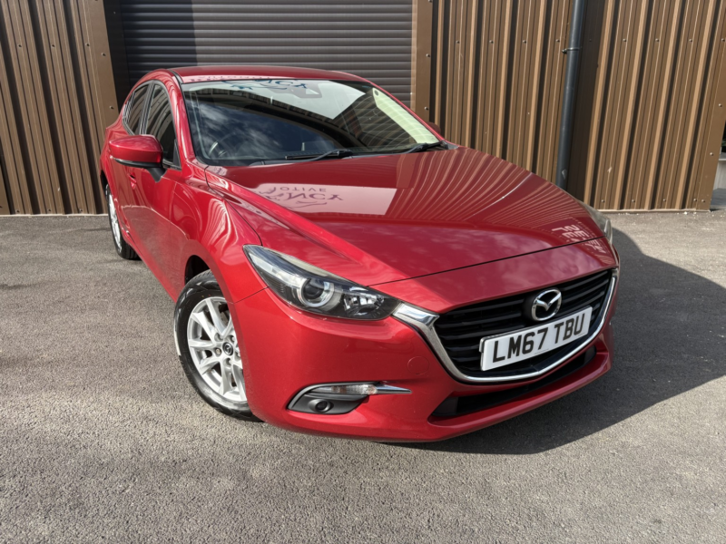 2017 Mazda Mazda3 1.5 Skyactiv-D Se-L Nav in Red — image 1