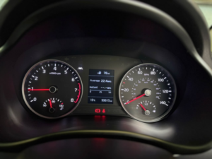 2018 Kia Stonic 1.0 T-Gdi First Edition in White — image 3