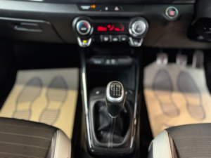2018 Kia Stonic 1.0 T-Gdi First Edition in White — image 6