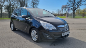 2011 Vauxhall Meriva 1.4 T 16v Se in Black — image 6
