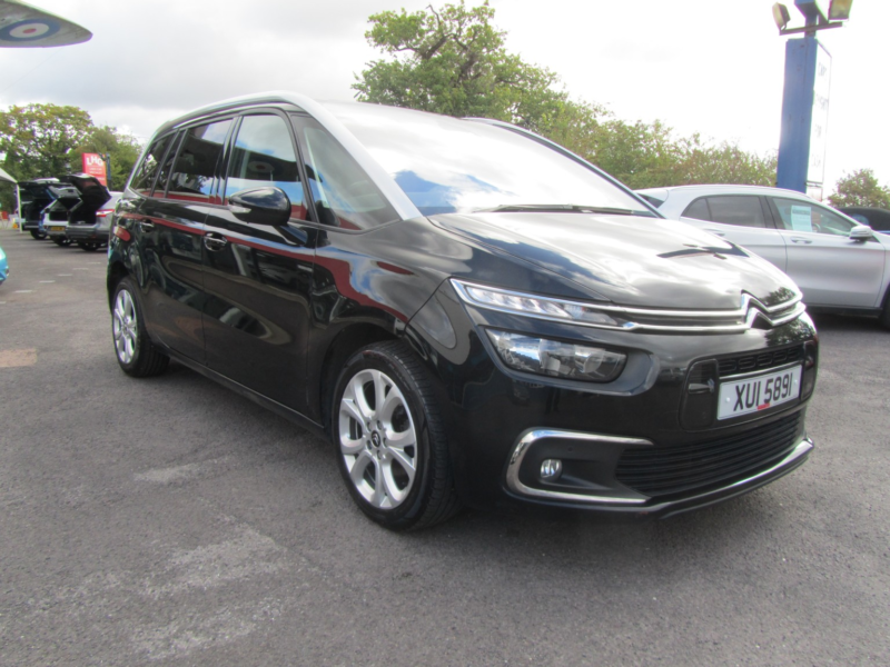 2019 Citroen Grand C4 Spacetourer 1.5 Bluehdi Feel Plus in Black — image 1
