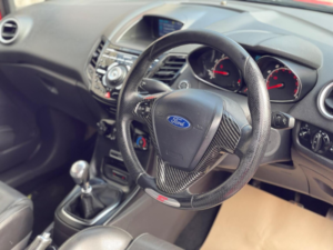 2016 Ford Fiesta 1.6t Ecoboost St-2 Euro 6 3dr in Red — image 4
