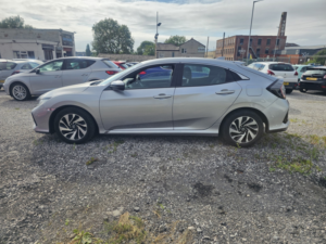 2017 Honda Civic 1.0 Vtec Turbo Se in Silver — image 4