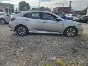 2017 Honda Civic 1.0 Vtec Turbo Se in Silver — image 5
