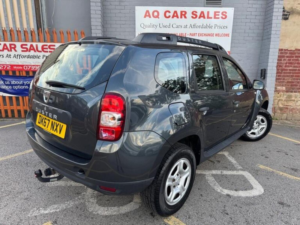 2017 Dacia Duster 1.6 Sce Ambiance Euro 6 (s/s) 5dr in Grey — image 3