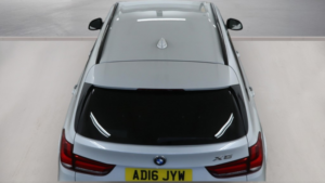 2016 BMW X5 3.0 X5 Xdrive30d M Sport in White — image 6