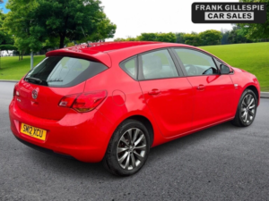 2012 Vauxhall Astra 1.4 16v Active Euro 5 5dr in Red — image 6