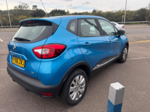 2016 Renault Captur 0.9 Tce Energy Expression + Euro 6 (s/s) 5dr in Blue — image 5