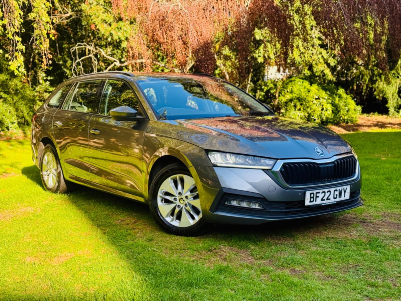 2022 Skoda Octavia 2.0 Tdi Se Technology Estate 5dr Diesel DSG Euro 6 (s/s) (116 Ps) in Grey — image 1