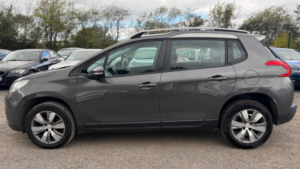 2016 Peugeot 2008 1.2 Puretech Active Euro 6 5dr in Grey — image 6