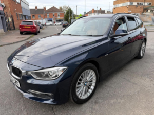 2014 BMW 3 Series 2.0 320i Luxury Touring Auto Euro 6 (s/s) 5dr in Blue — image 3