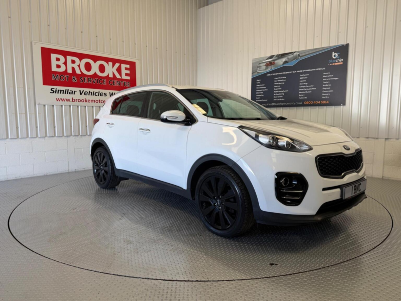 2016 Kia Sportage 2.0 Crdi Kx-3 AWD Euro 6 5dr in White — image 1