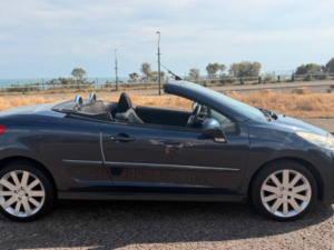 2012 Peugeot 207 Cc 1.6 Vti Allure in Blue — image 6