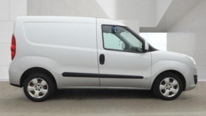 2018 Vauxhall Combo 1.3 Cdti 95 200 Sportive L1 H1 in Silver — image 5