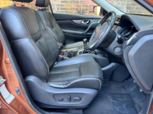 2014 Nissan X-Trail 1.6 Dci Tekna Euro 5 (s/s) 5dr in Orange — image 3