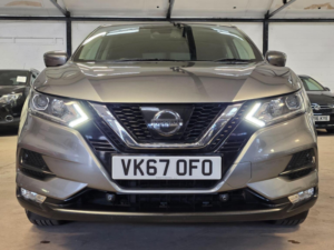 2017 Nissan Qashqai 1.5 Dci Acenta Euro 6 (s/s) 5dr in Grey — image 4