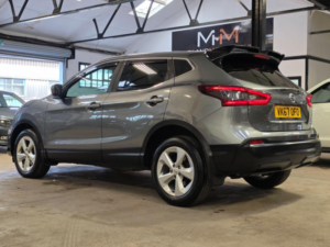 2017 Nissan Qashqai 1.5 Dci Acenta Euro 6 (s/s) 5dr in Grey — image 6