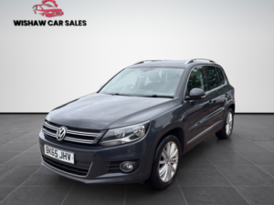 2015 Volkswagen Tiguan 2.0 Tdi Bluemotion Tech Match Edition in Grey — image 3