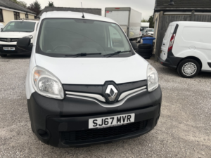 2017 Renault Kangoo 1.5 Ml19 Energy Dci 75 Business Euro 6 in White — image 4
