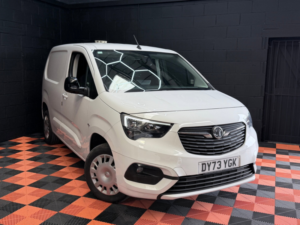 2023 Vauxhall Combo 1.5 Turbo D 2300 Pro Panel Van 5dr Diesel Manual L1 H1 Euro 6 (s/s) (100 Ps) in White — image 2