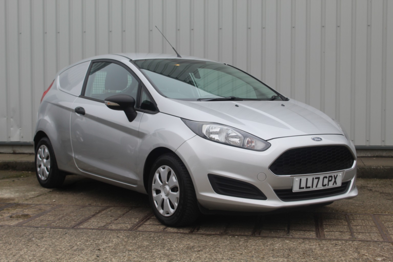 2017 Ford Fiesta Van 1.5 Tdci Econetic in Silver — image 1
