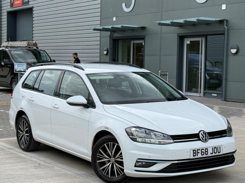 2018 Volkswagen Golf 1.6 Tdi Se Euro 6 (s/s) 5dr in White — image 1