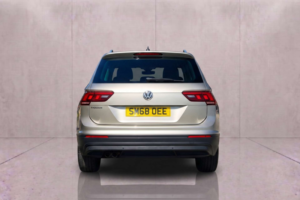 2018 Volkswagen Tiguan 1.4 Tiguan Se Nav Tsi 5dr in Silver — image 5