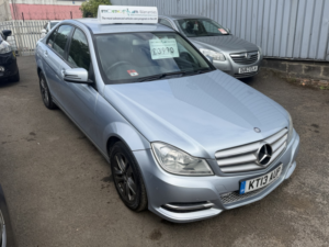 2013 Mercedes-Benz C Class 2.1 C200 Cdi Blueefficiency Executive Se in Silver — image 3