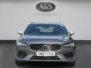 2018 Volvo V90 2.0 R-Design D4 in Grey — image 4