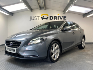 2016 Volvo V40 2.0 D2 Se Lux Nav Hatchback 5dr Diesel Manual Euro 6 (s/s) (120 Ps) in Grey — image 2