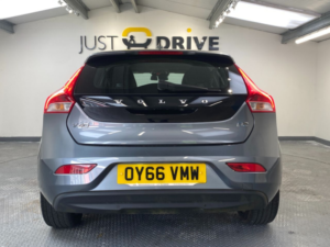 2016 Volvo V40 2.0 D2 Se Lux Nav Hatchback 5dr Diesel Manual Euro 6 (s/s) (120 Ps) in Grey — image 5
