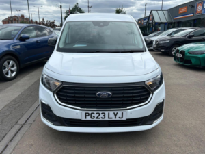 2023 Ford Grand Tourneo Connect 2.0 Ecoblue Titanium Dct Euro 6 (s/s) 5dr in White — image 3