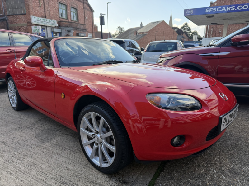 2009 Mazda Mx-5 2.0 I Sport in Red — image 1