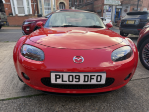 2009 Mazda Mx-5 2.0 I Sport in Red — image 4