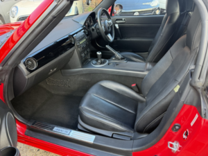 2009 Mazda Mx-5 2.0 I Sport in Red — image 5