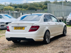 2013 Mercedes-Benz C Class 2.1 C250 Cdi Blueefficiency Amg Sport Plus G-Tronic+ Euro 5 (s/s) 4dr in White — image 5
