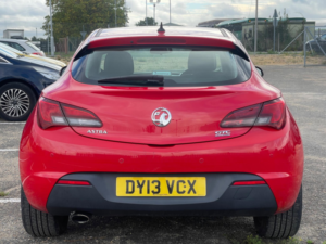 2013 Vauxhall Astra 1.4t Sport Euro 5 (s/s) 3dr in Red — image 6