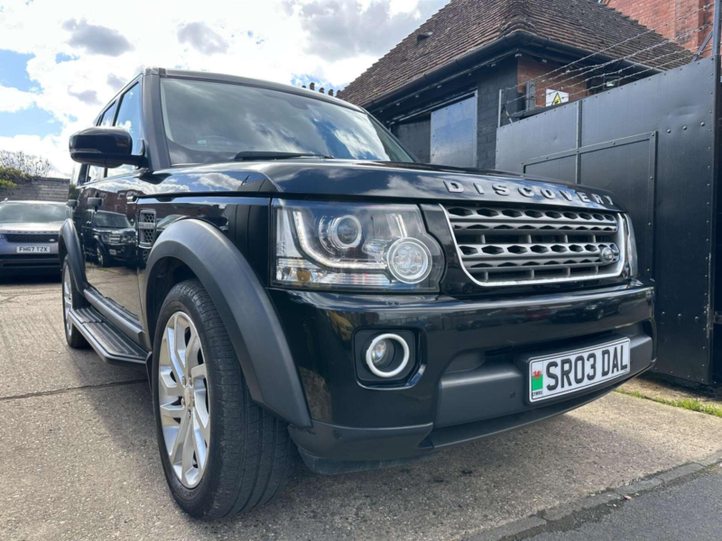 2014 Land Rover Discovery 4 3.0 Sd V6 Xs Station Wagon Auto 4WD (s/s) 5dr in Other — image 1