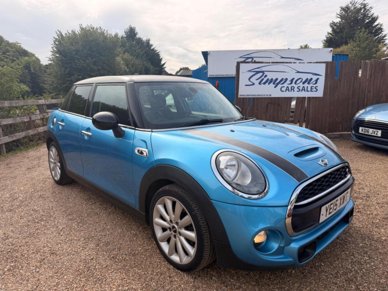2015 MINI Hatch 2.0 Cooper S Euro 6 (s/s) 5dr in Blue — image 1