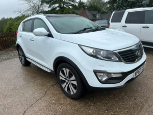 2013 Kia Sportage 1.7 Crdi Ecodynamics 3 in White — image 6
