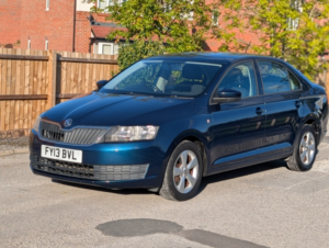 2013 Skoda Rapid 1.4 Tsi Se in Blue — image 4