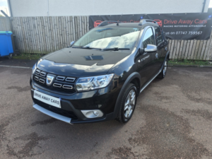 2017 Dacia Sandero Stepway 0.9 Stepway Ambiance Tce 90 in Black — image 2