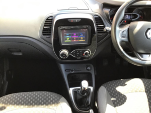 2018 Renault Captur 0.9 Tce Energy Dynamique S Nav Euro 6 (s/s) 5dr in White — image 5