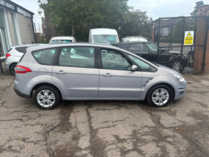 2014 Ford S-Max 2.0 Tdci Zetec MPV 5dr Diesel Powershift Euro 5 (140 Ps) in Silver — image 2