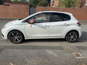 2016 Peugeot 208 1.2 Puretech Roland Garros in White — image 4