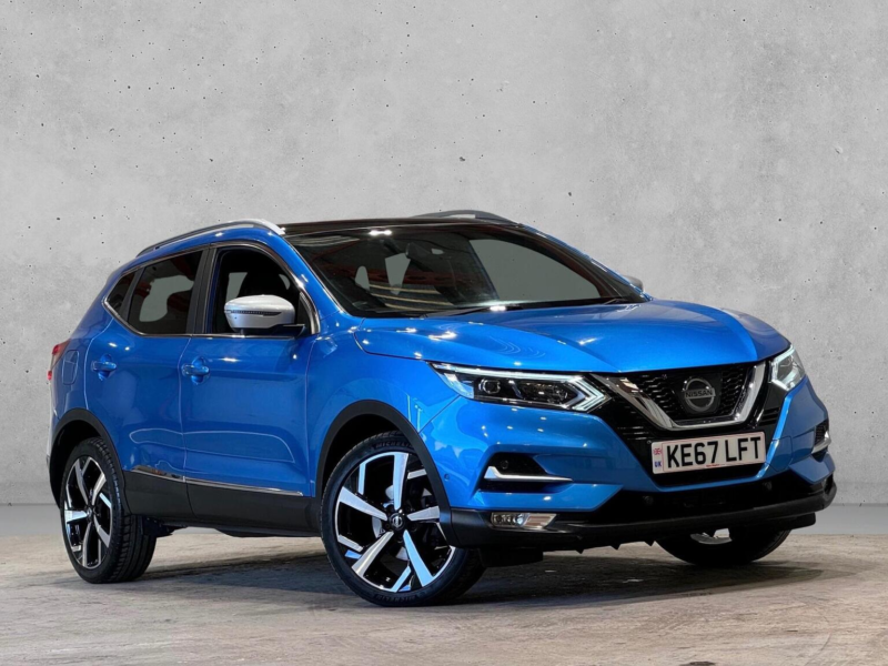2017 Nissan Qashqai 1.2 Dig-T Tekna+ Xtron Euro 6 (s/s) 5dr in Blue — image 1