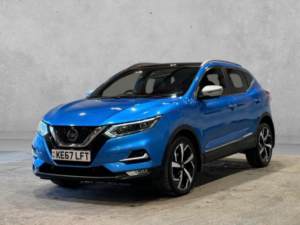 2017 Nissan Qashqai 1.2 Dig-T Tekna+ Xtron Euro 6 (s/s) 5dr in Blue — image 4