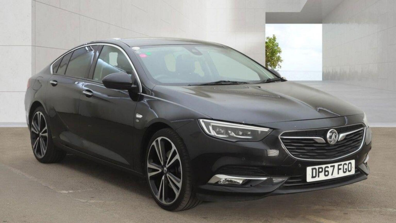 2018 Vauxhall Insignia 2.0 Turbo D Blueinjection Elite Nav Grand Sport Euro 6 (s/s) 5dr in Black — image 1