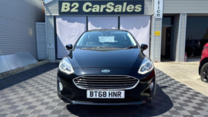 2018 Ford Fiesta 1.1 Ti-Vct Zetec Euro 6 (s/s) 5dr in Black — image 3